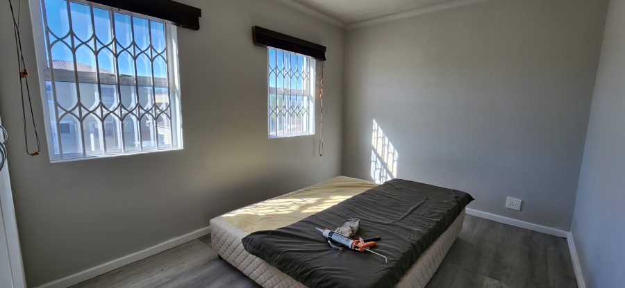 To Let 2 Bedroom Property for Rent in Parklands Western Cape